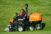 Behind the scenes with the world’s first all electric fleet of mowers at Le Golf National