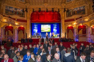 02-04 march 201601btme852busy-welcome-celeb copy