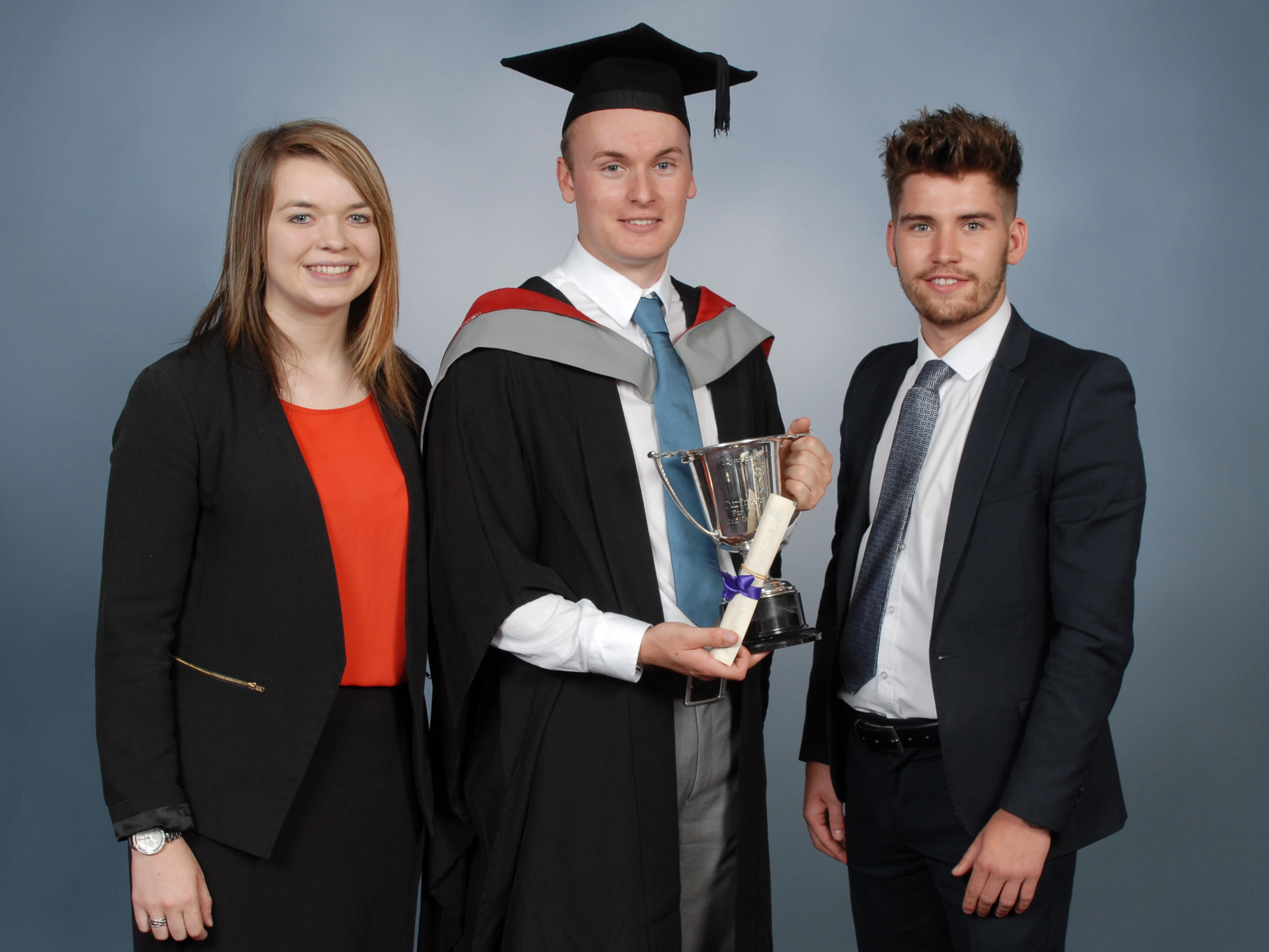 Elliot Wilson wins Myerscough  Sportsturf Award