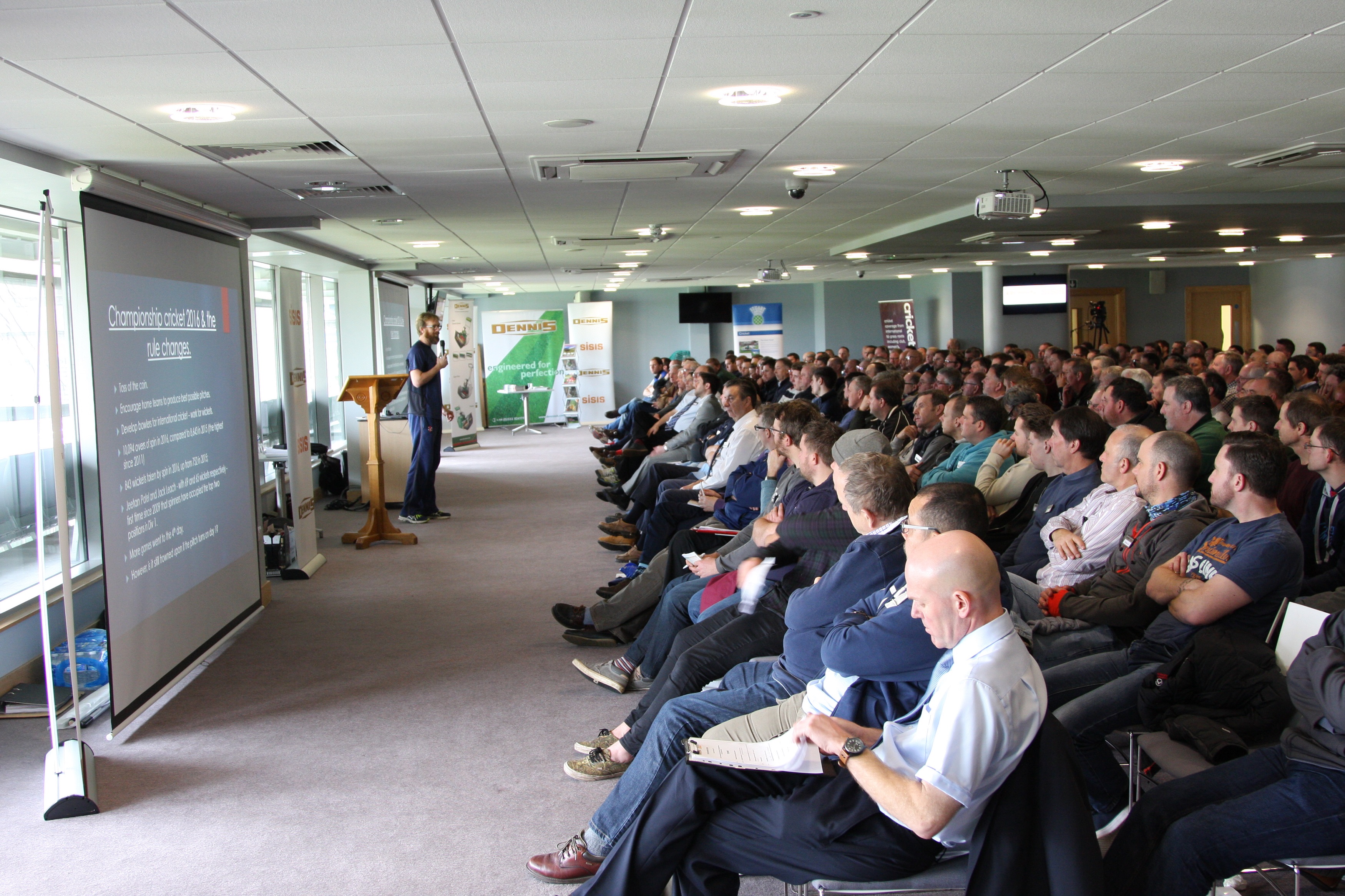 260 delegates attend groundsmen seminar