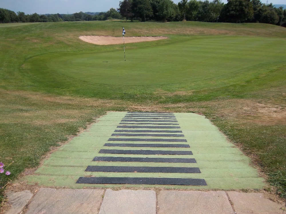 Safety treads are helping golf clubs not to pay unnecessary compensation