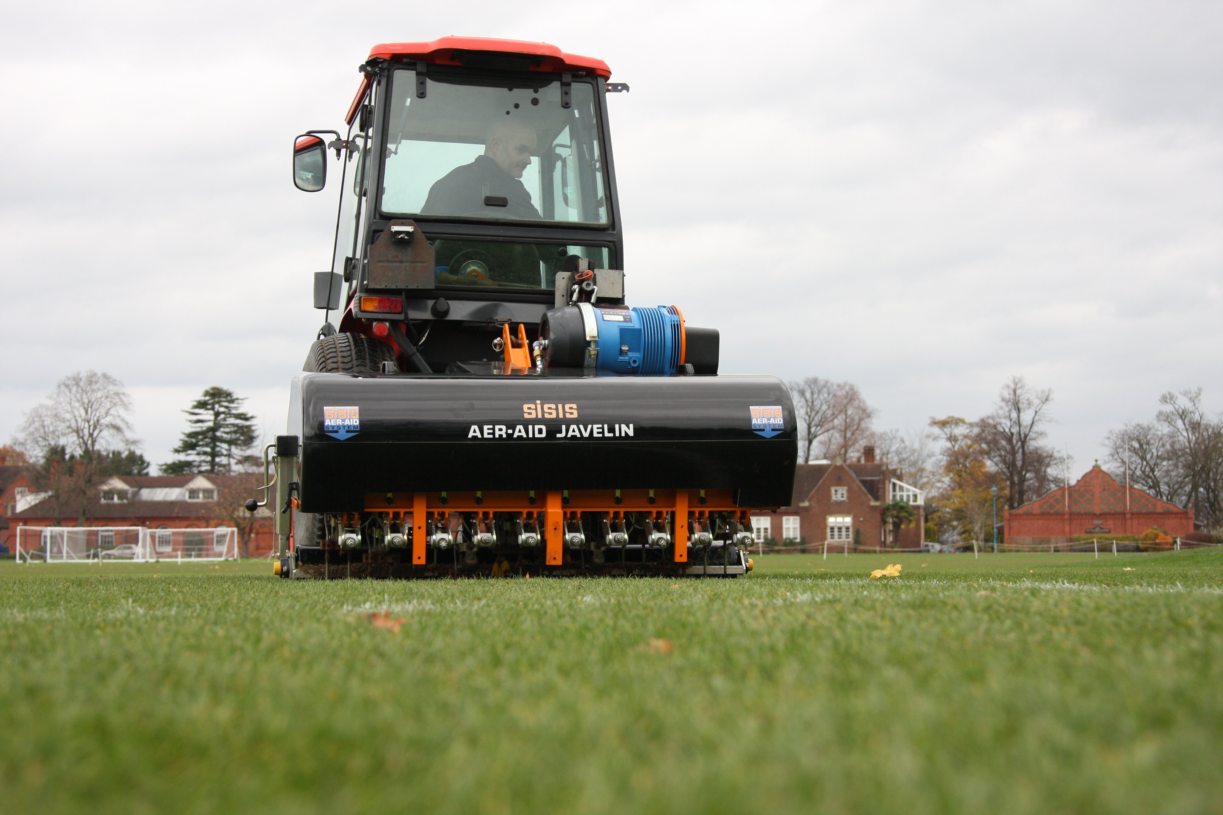 Charles Darwin’s school uses the Javelin Aer-Aid