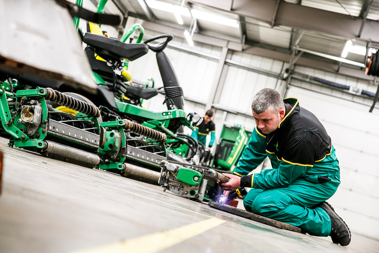 John Deere dealer Double A to move location