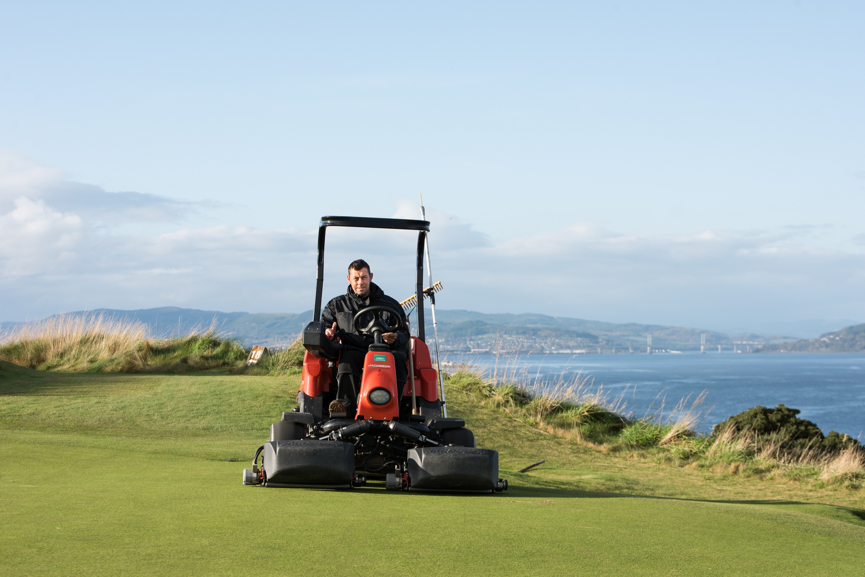 Do greenkeepers just simply ‘cut grass’?