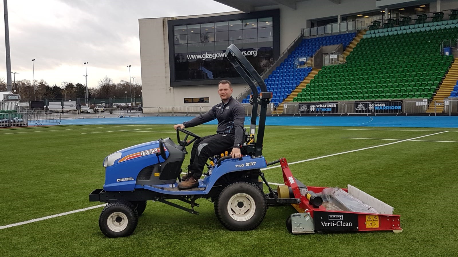 Keep on top of ‘little and often’ synthetic maintenance with Verti-Clean