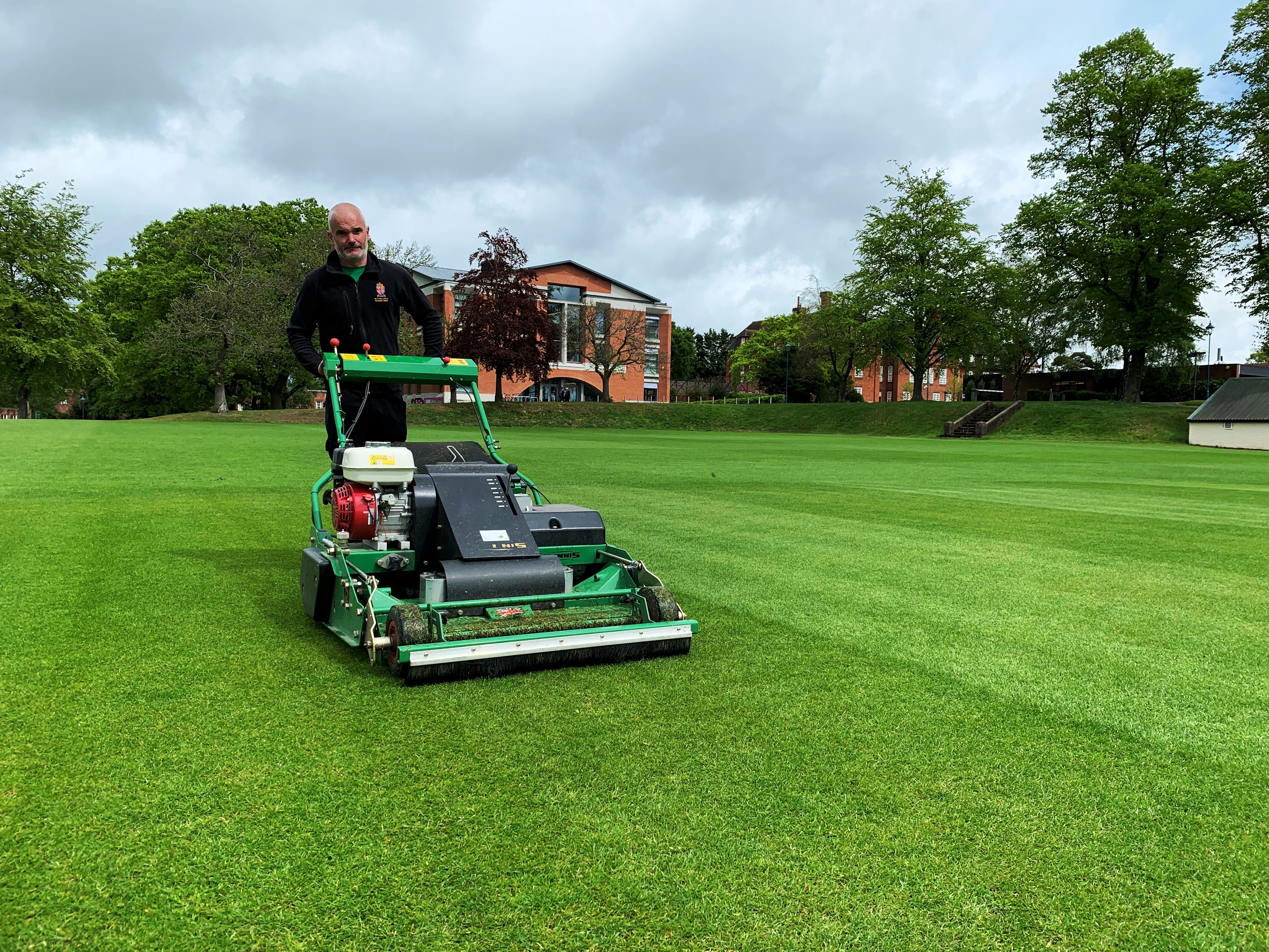 Shrewsbury School invests in the Dennis PRO 34R
