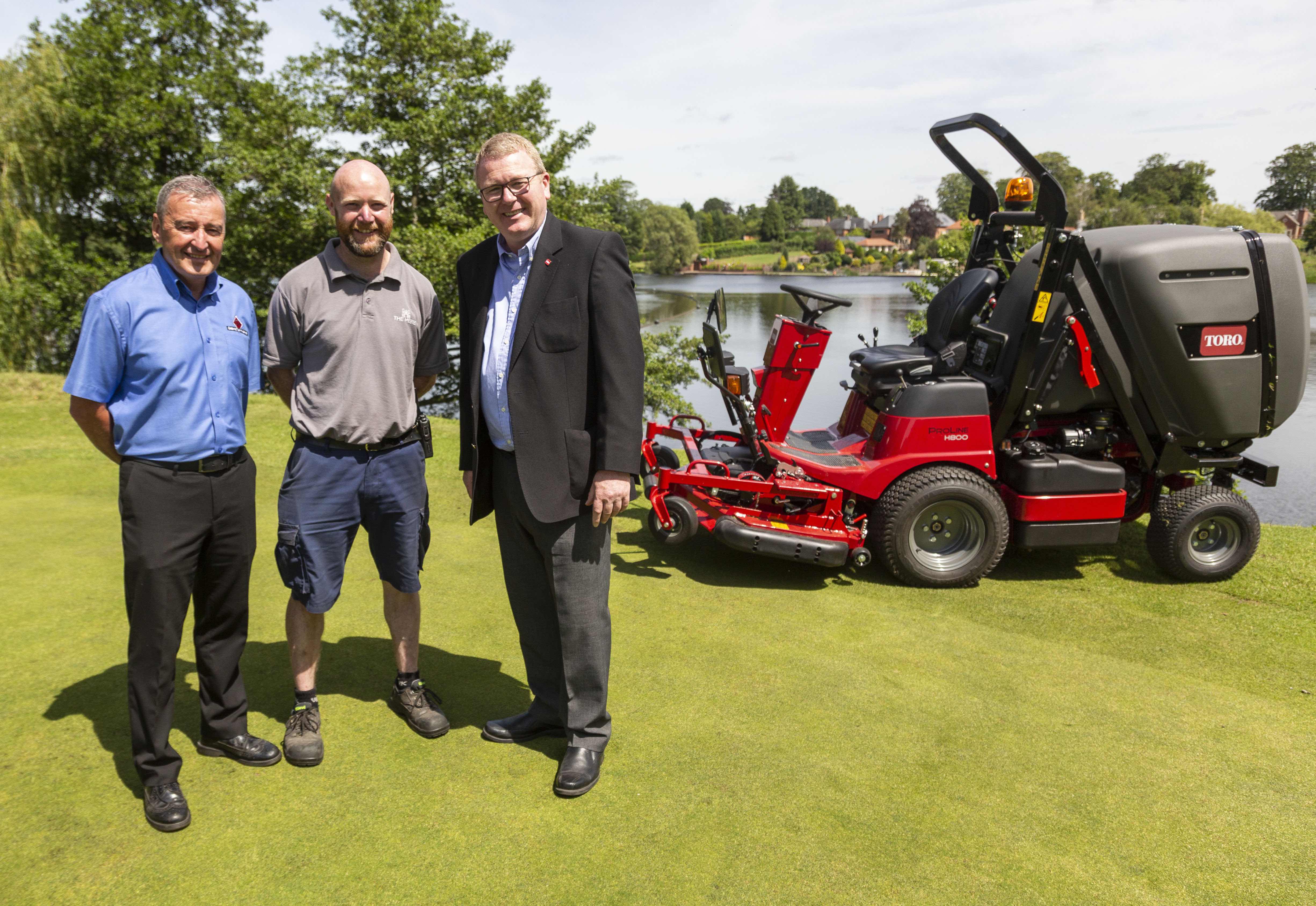 Proline H800 headlines latest Toro fleet deal at The Mere