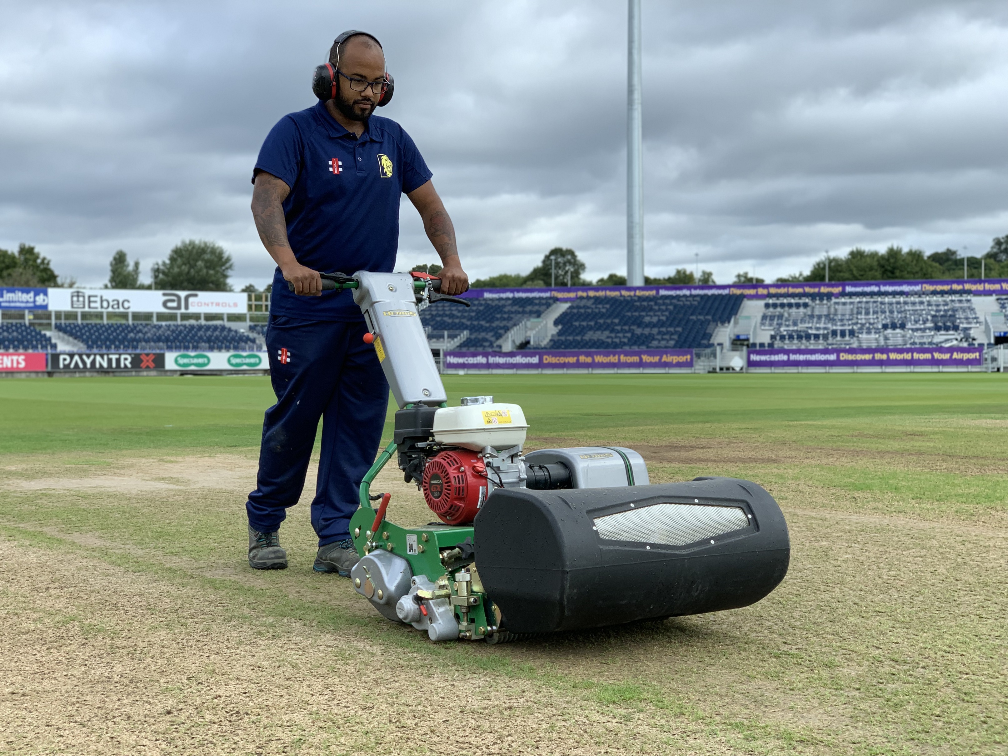 ‘The Dennis Razor Ultra 560 fine turf mower has made a significant improvement’