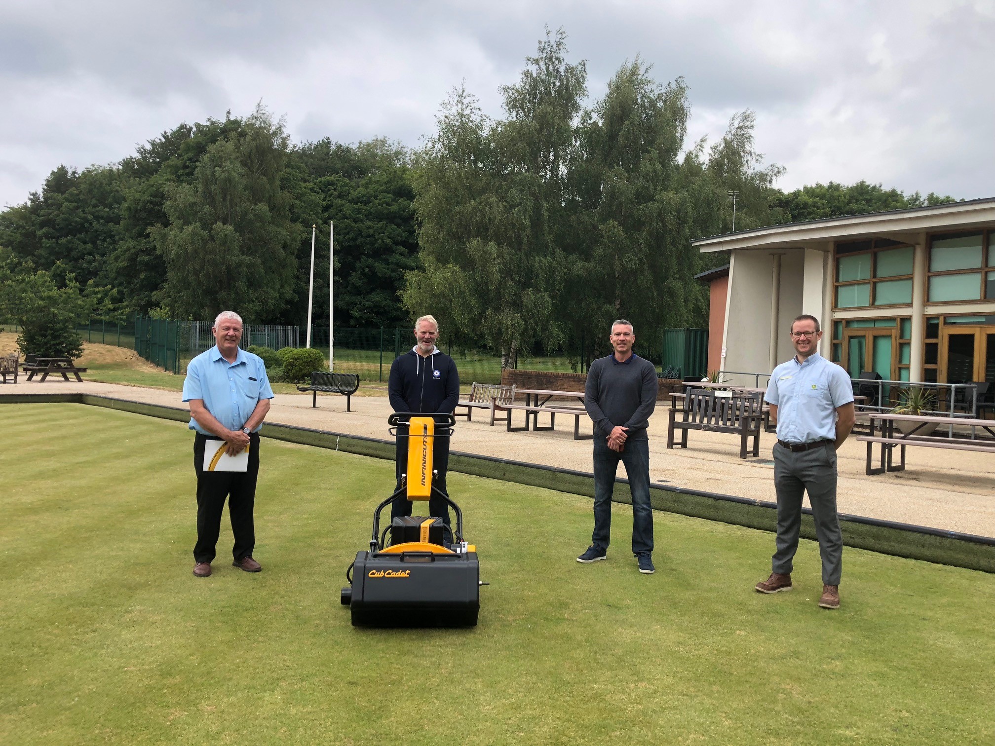 INFINICUT® enables Richard Peel Groundcare to deliver on new bowls contract