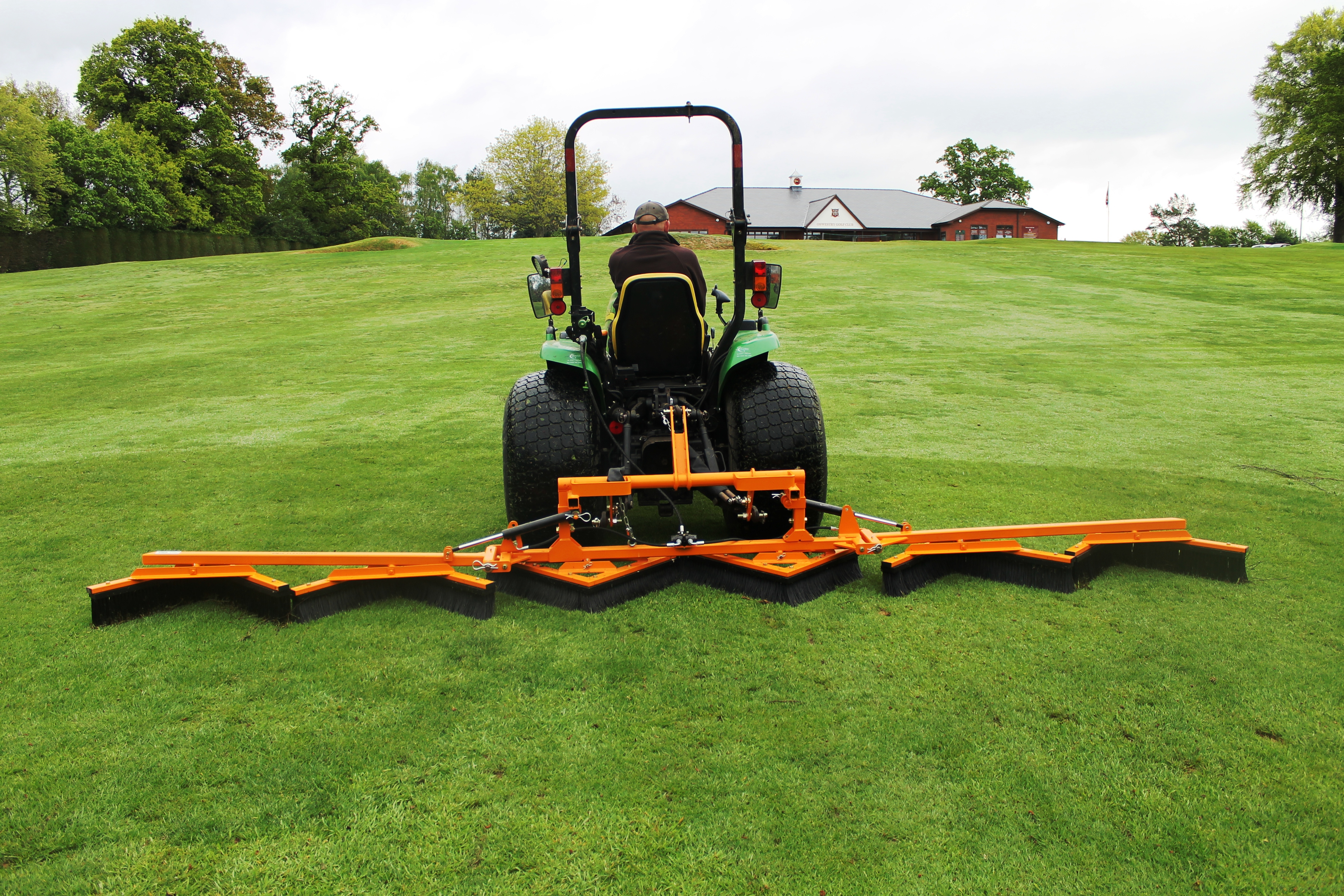 Overstone Park Resort reports ‘great results’ from brushing dew away