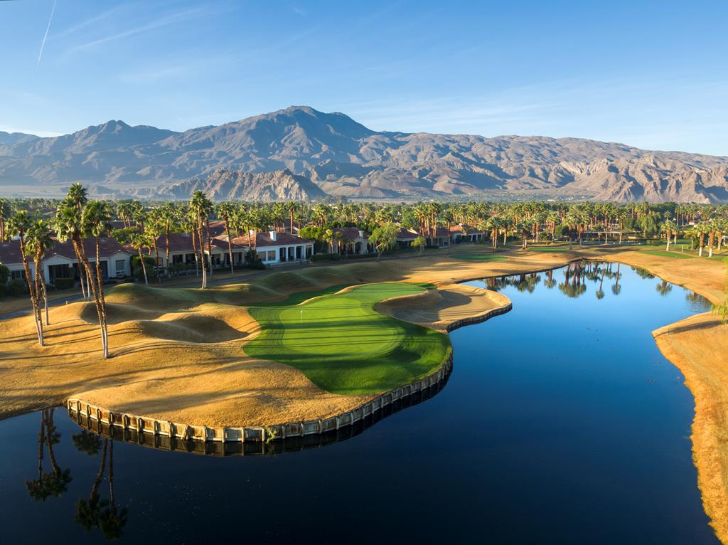 Iconic US course reverts greens back to original size