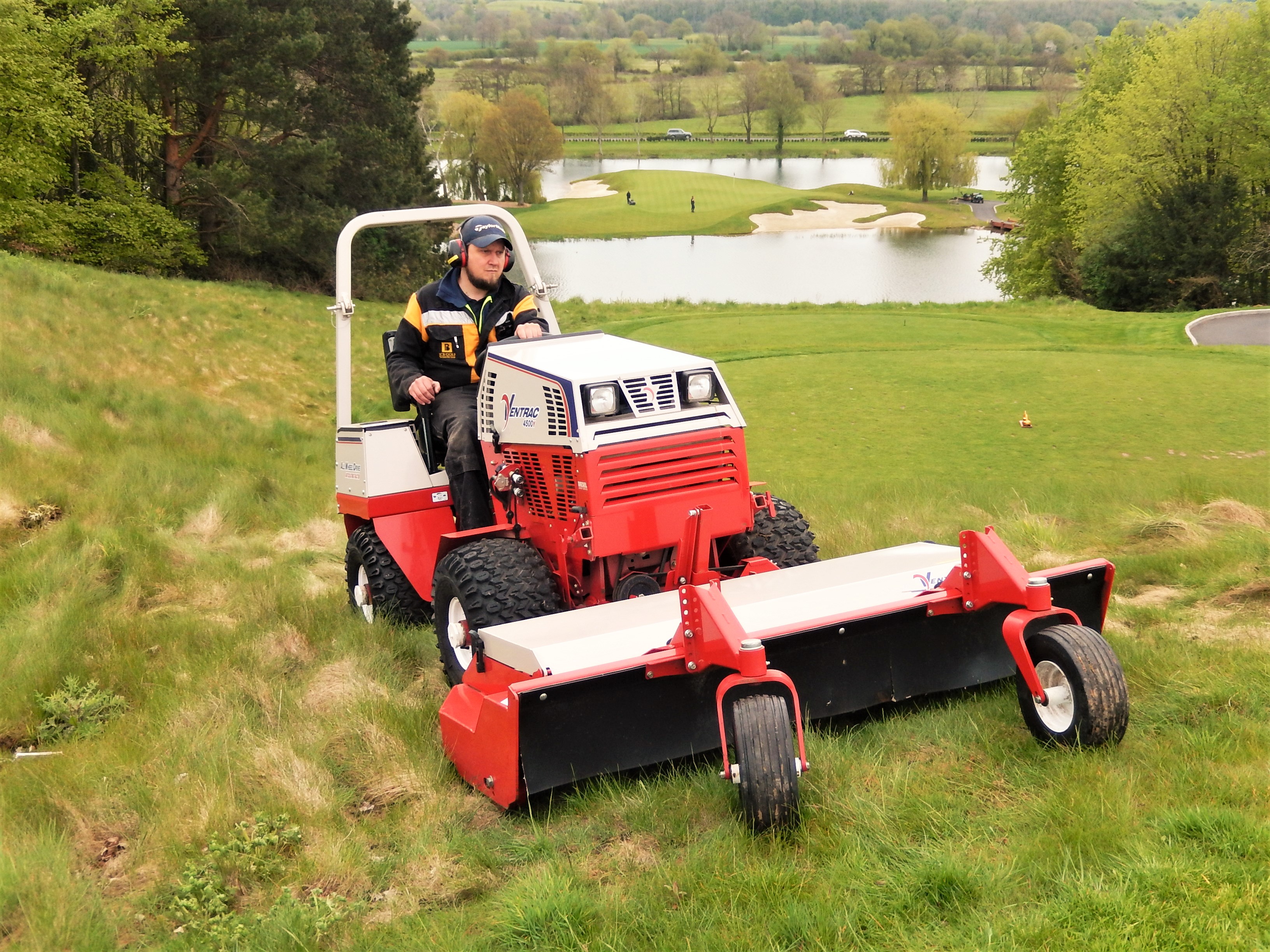 JCB invests in Ventrac