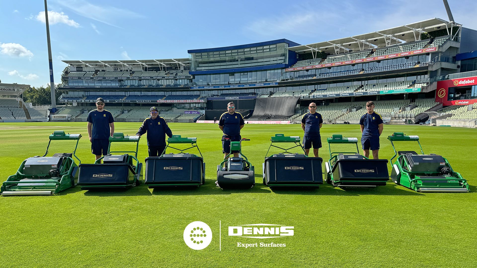 Dennis Mowers partners with Warwickshire County Cricket Club