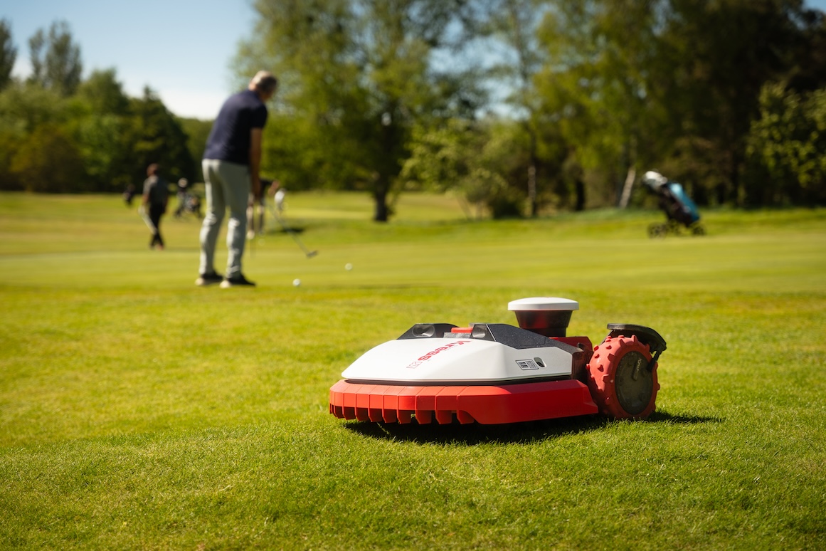 How robotic mowers freed up Rowlands Castle’s small greenkeeping team